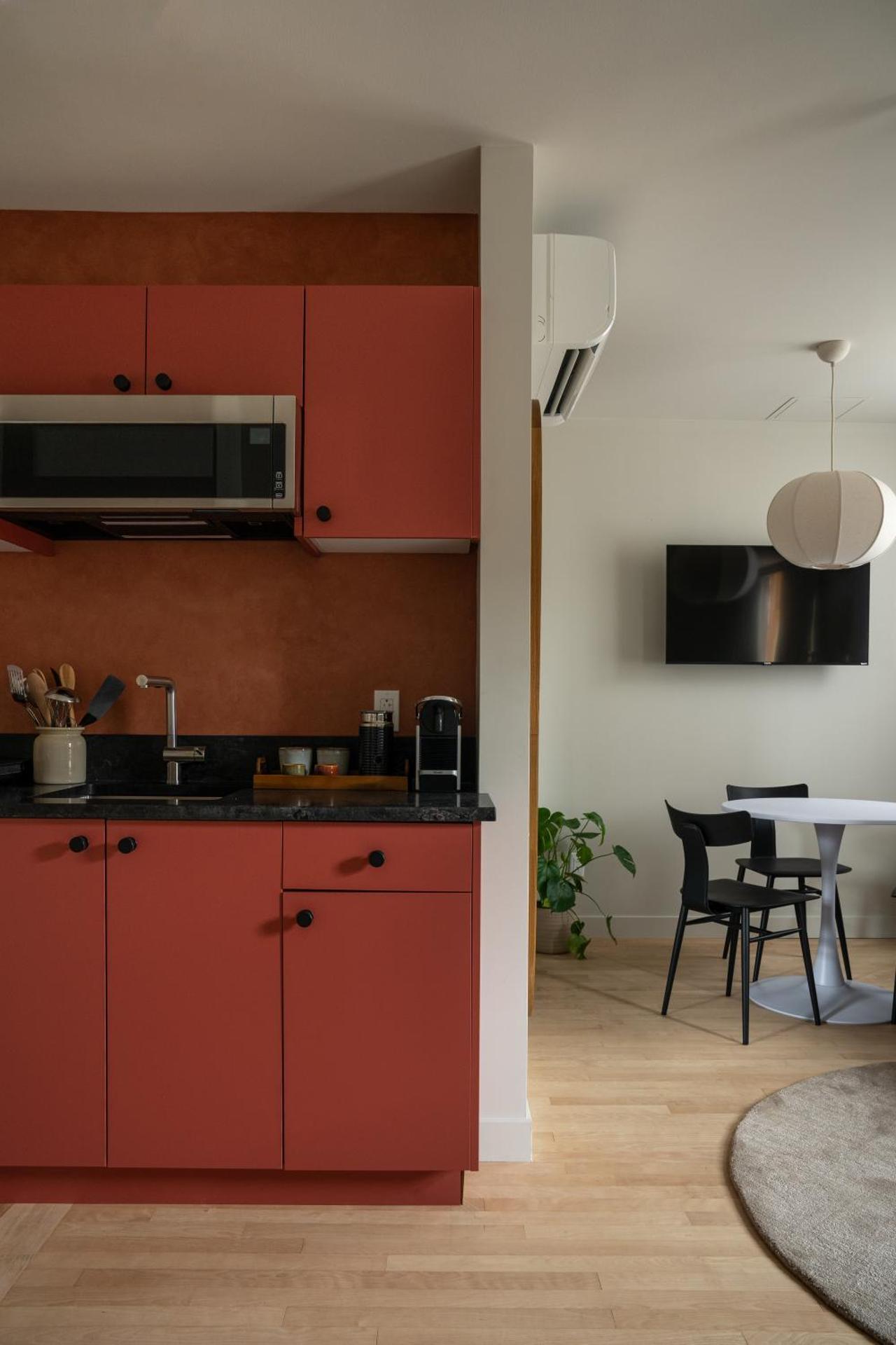 Kitchen or kitchenette