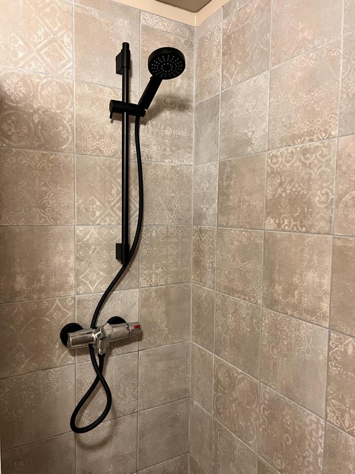 Bright & Central Seawalk Studio