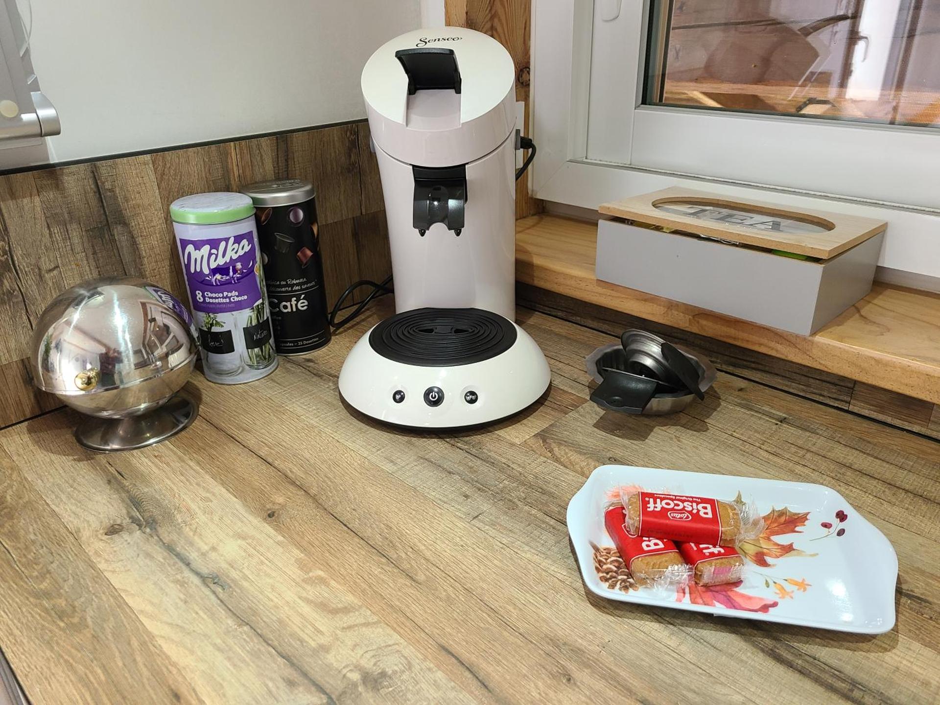 Coffee/tea facilities