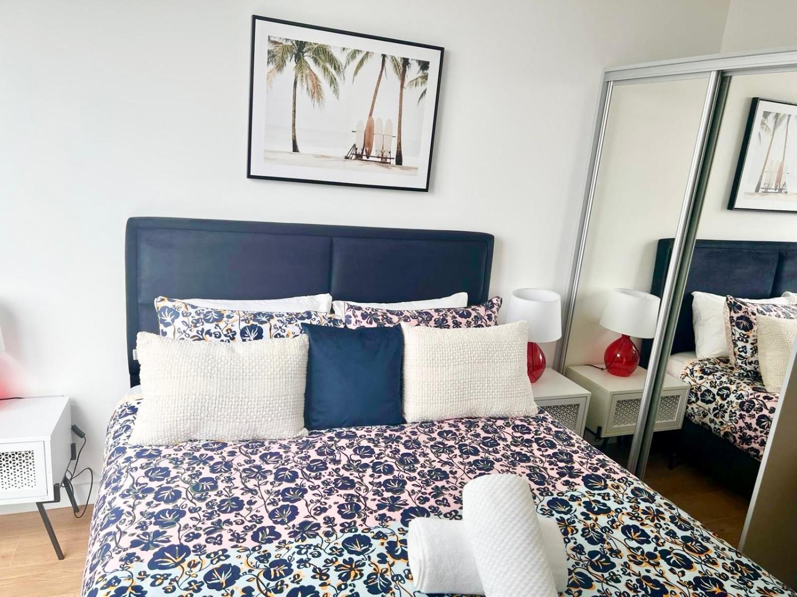 Urban Heaven with free parking