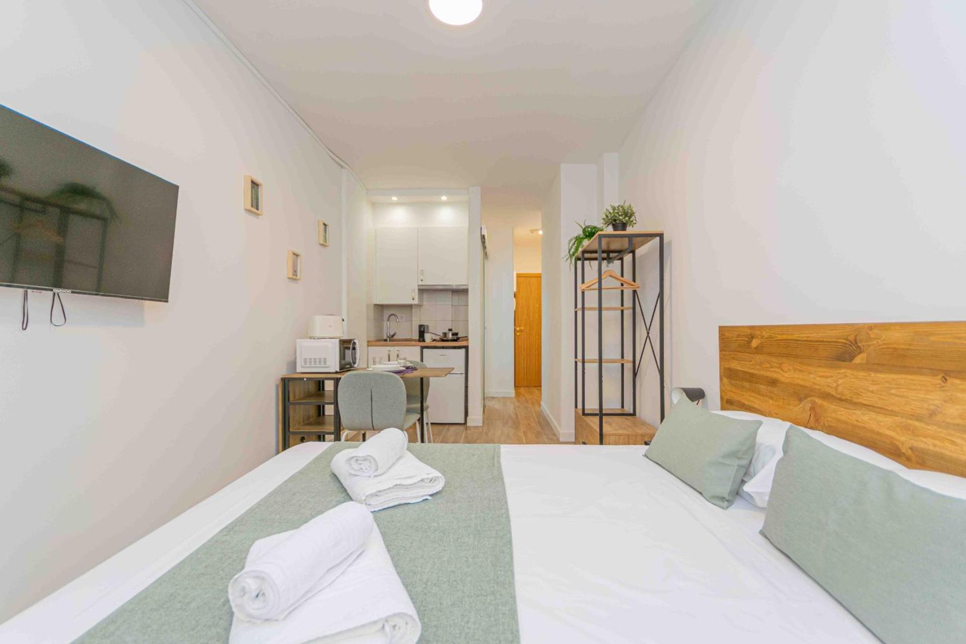 Classy XVIII - Ferga Suites