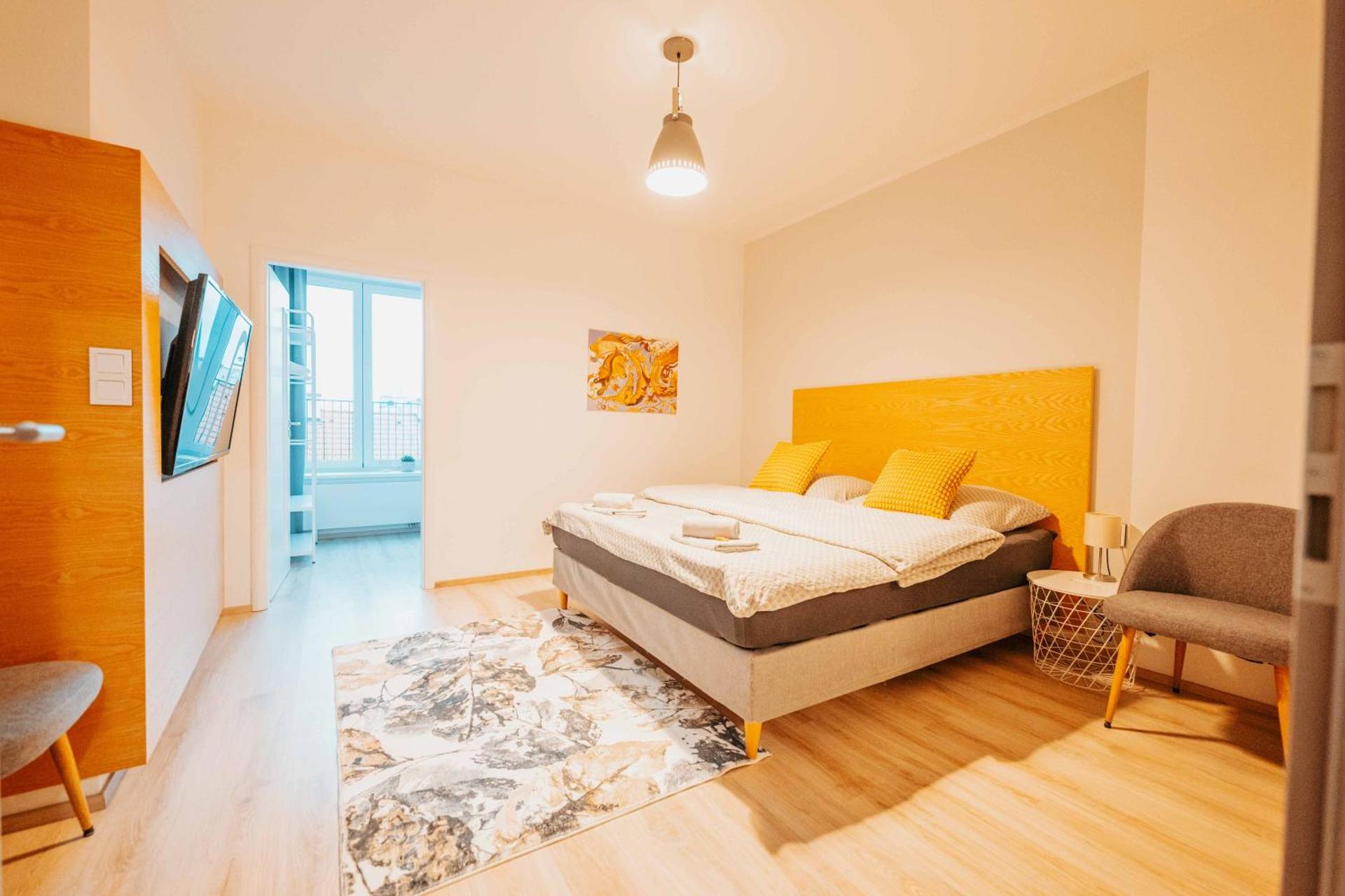 CityBeat Apartments, 400m from the square