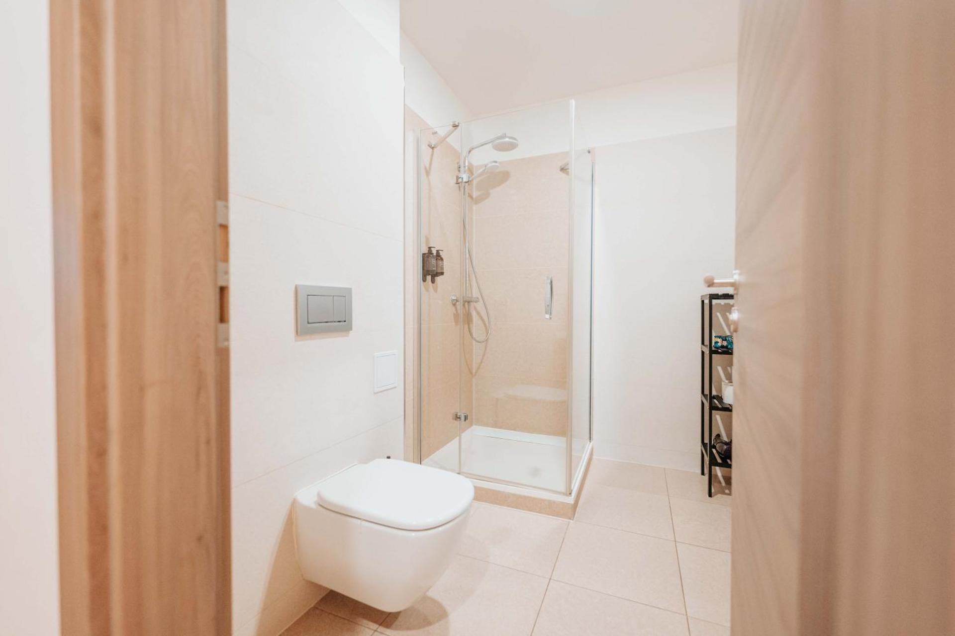 CityBeat Apartments, 400m from the square