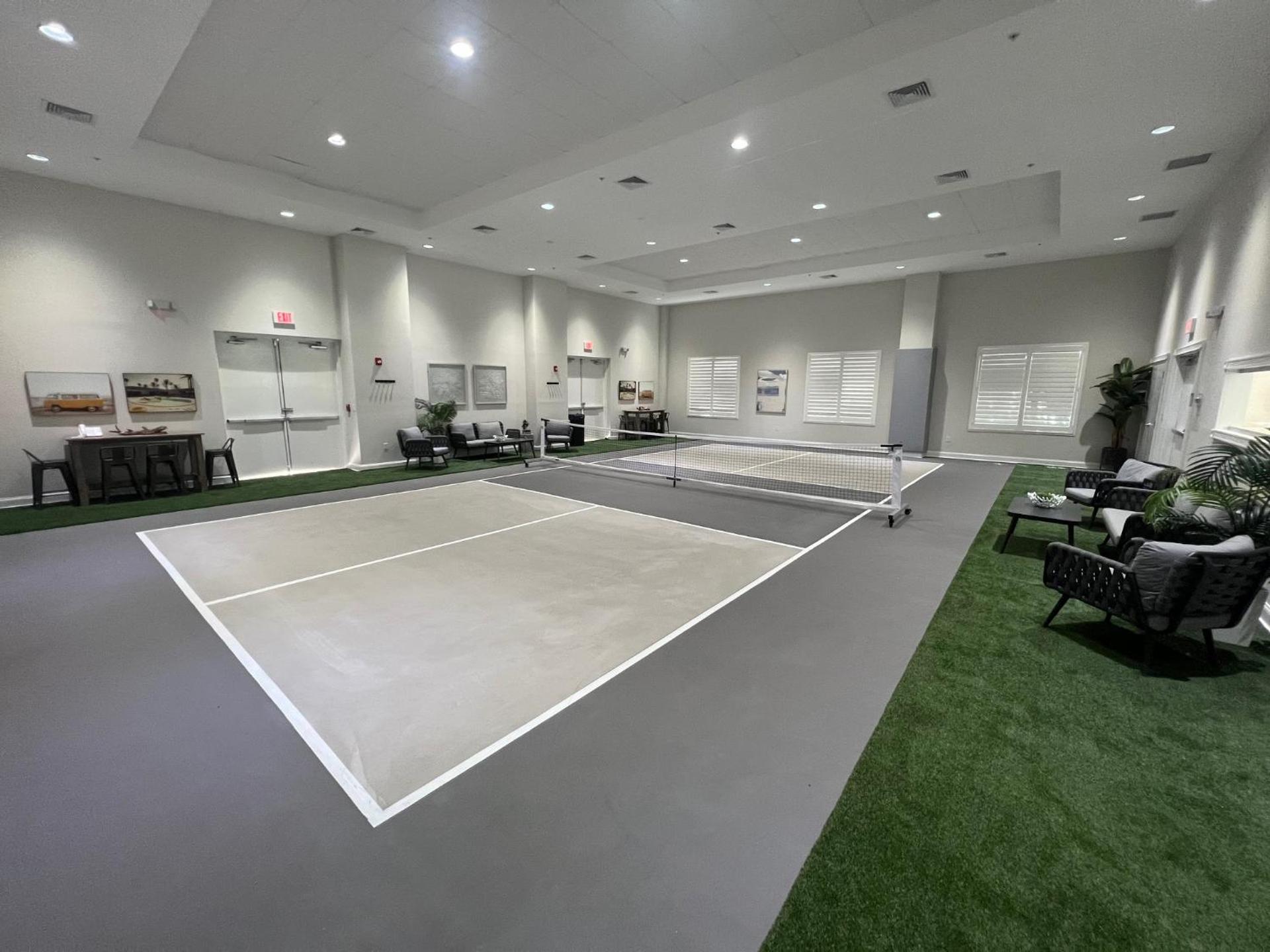 LIC Mgr - MODERN 3 BED 4 BATH VILLA - UPSCALE OCEANFRONT RESORT - INDOOR PICKLEBALL - SPEAKEASY!