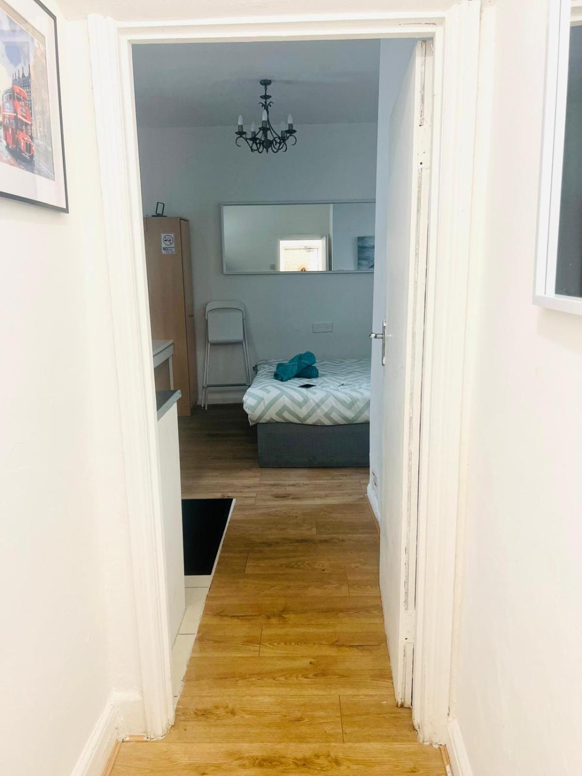 Comfy stay, Stockwell SW9