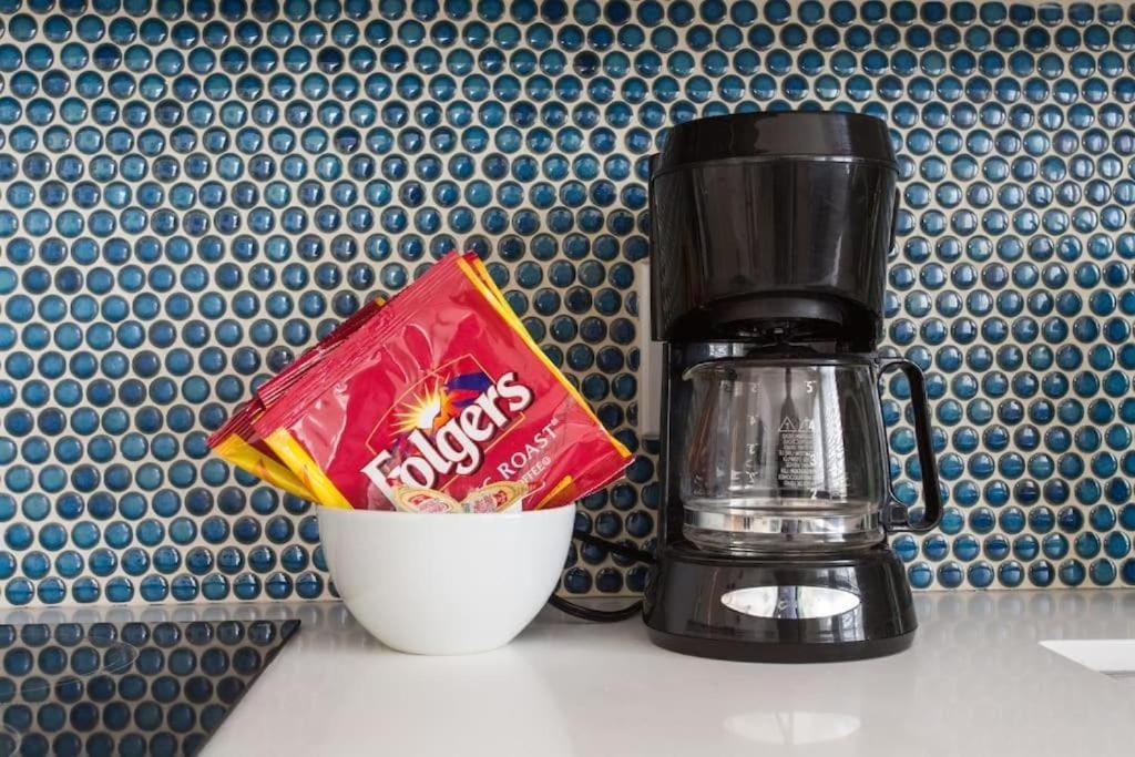 Sunny Studio in the Heart of Venice Beach - #6