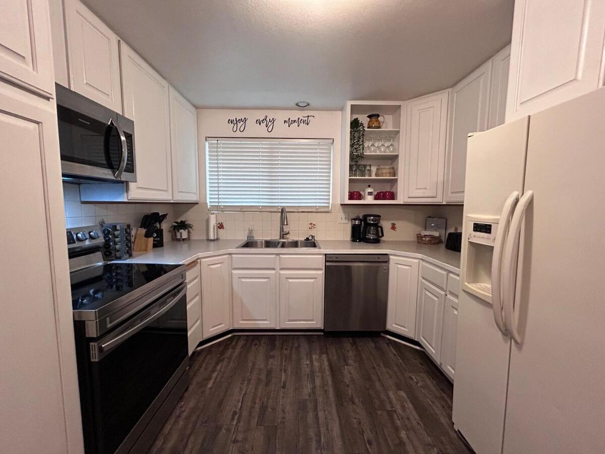 Sunny Days Room for All