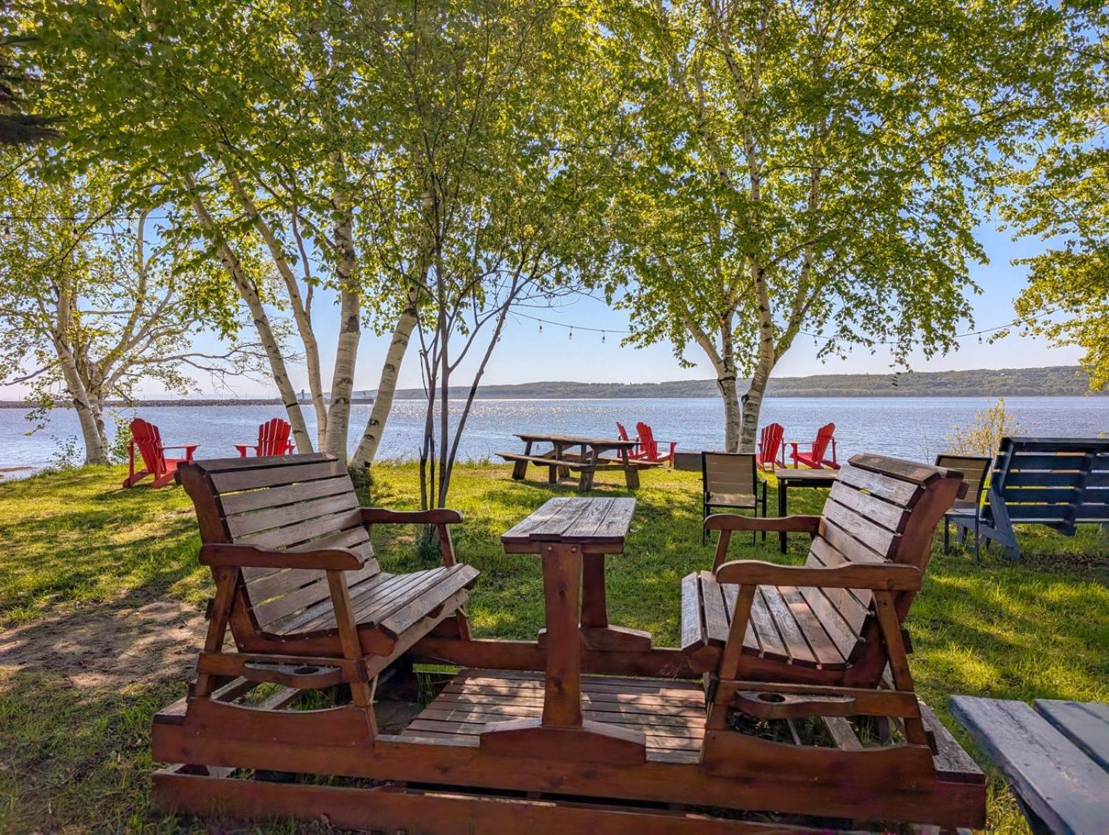 Studio 12 - 2 min du Bord de l'eau Foyer & Barbecue