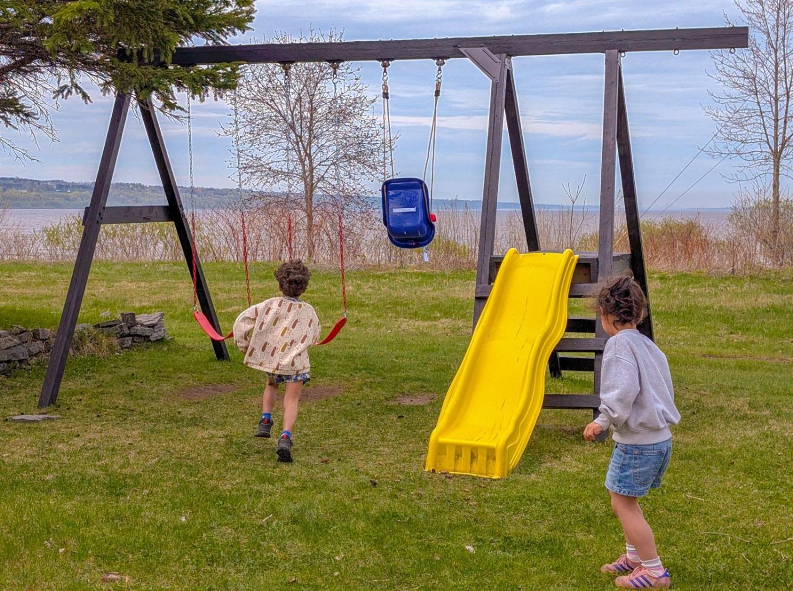 Studio 14 - 2 min du Bord de l'eau Foyer & Barbecue