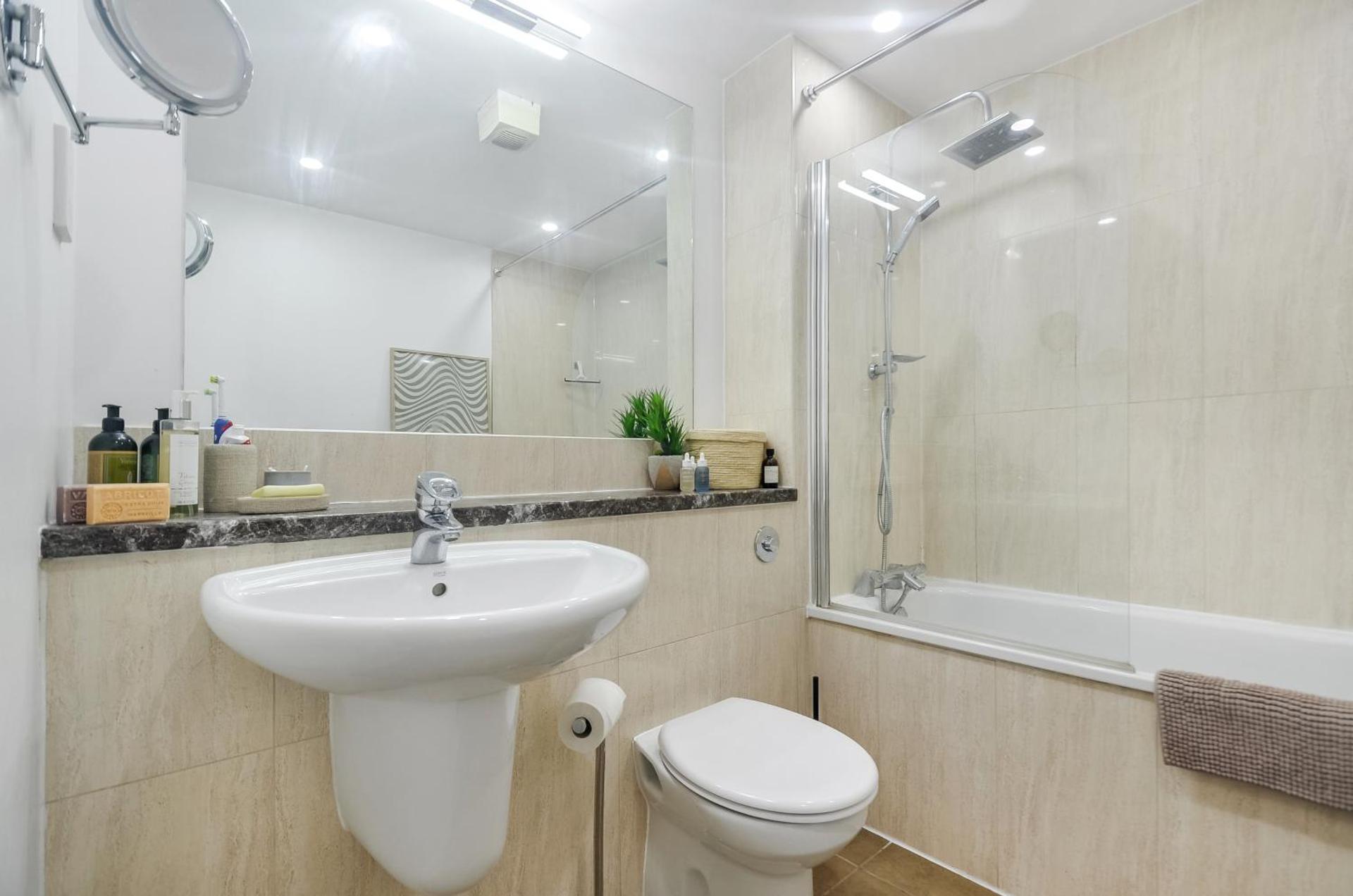 1 Bedroom Flat, Hoxton N1