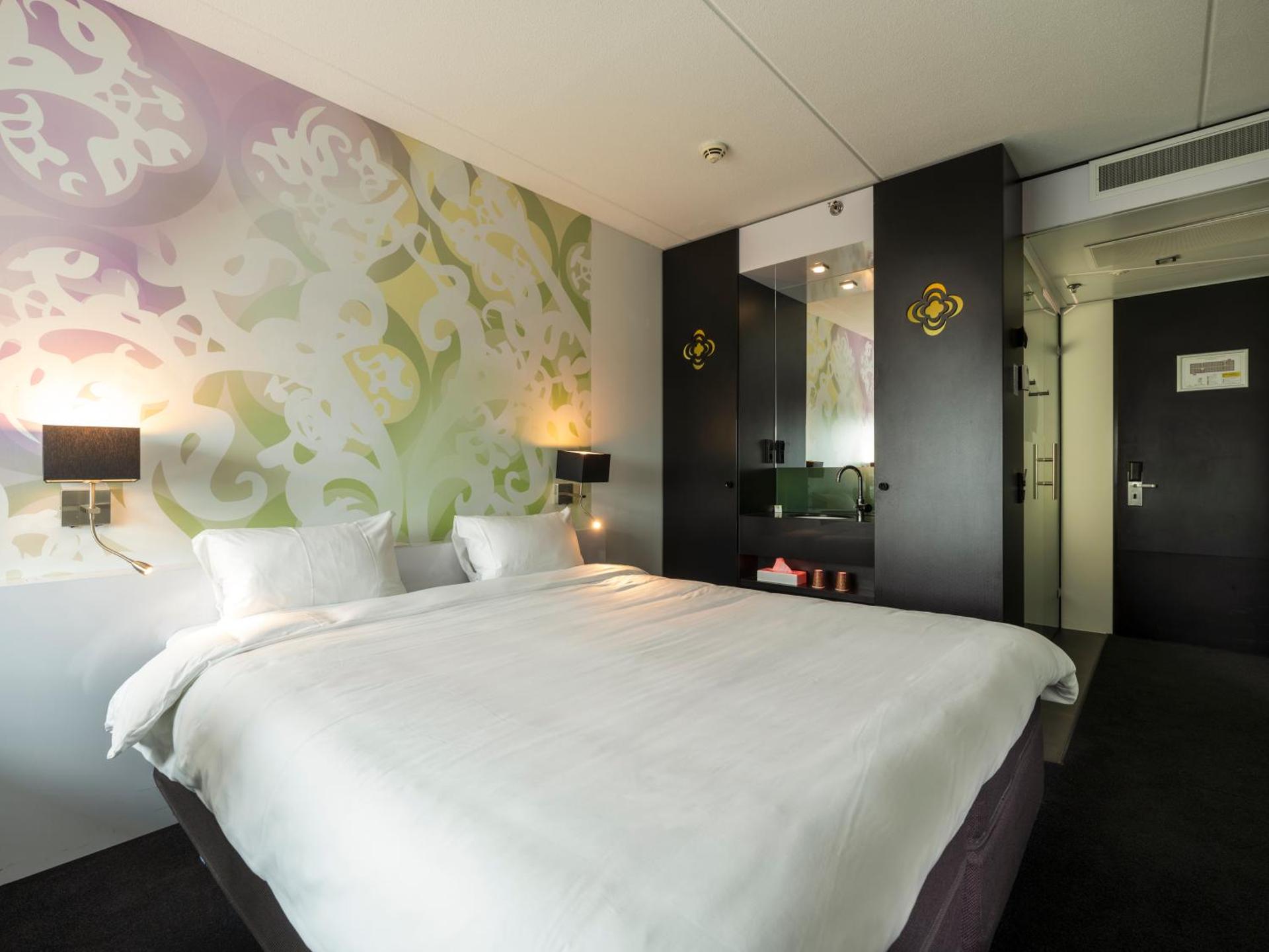 Superior Room - 1 Queen Bed 22 Sqm Free Wifi