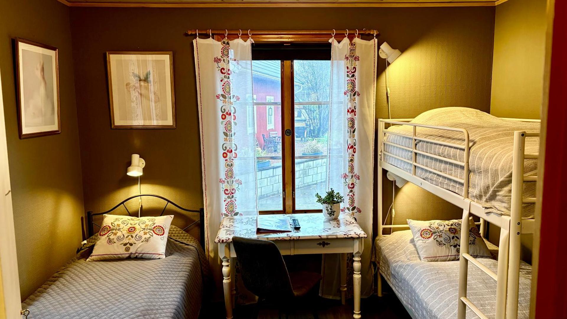 Prinsgården B&B rum stugor