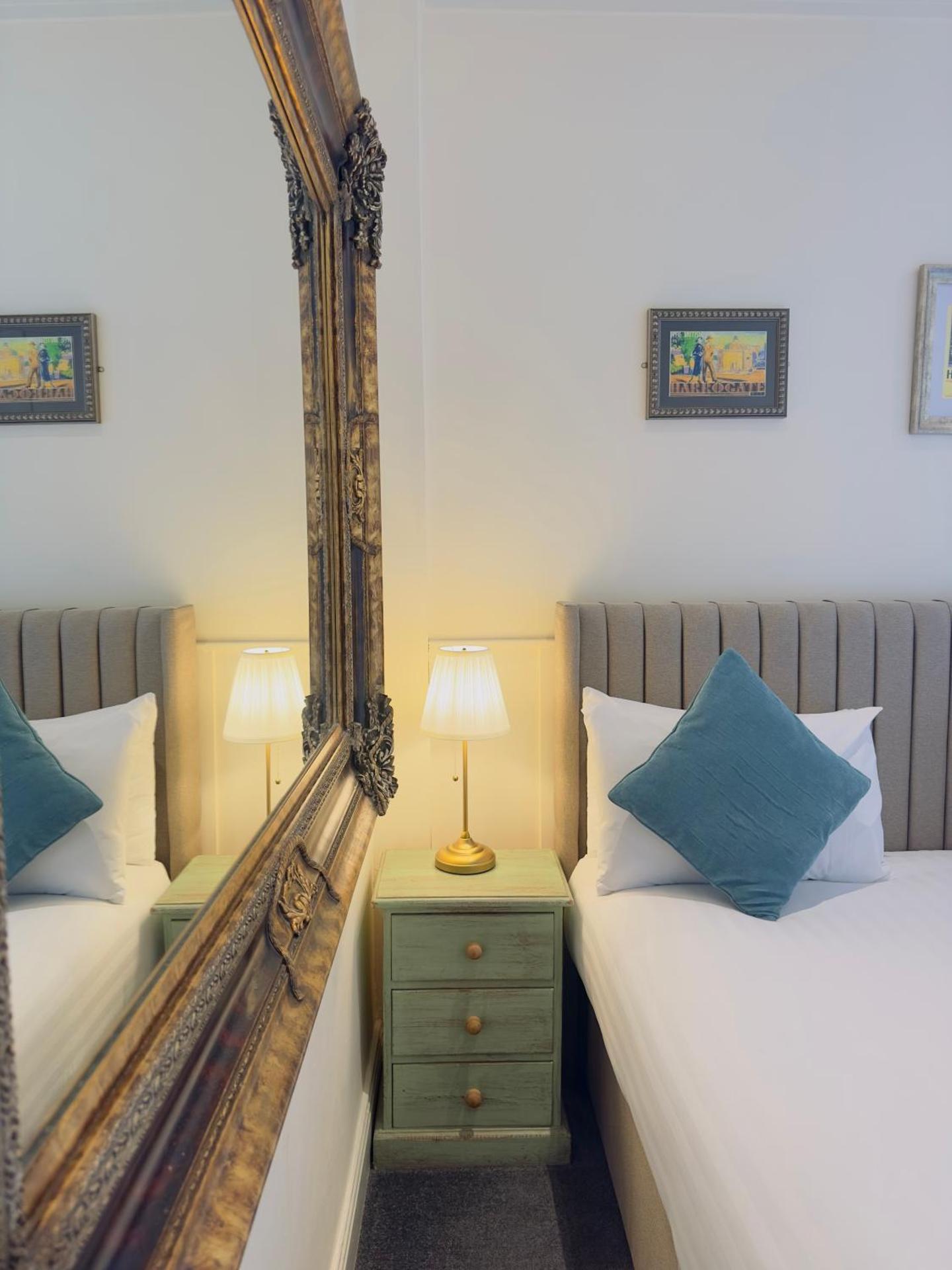 The Inn at Cheltenham Parade