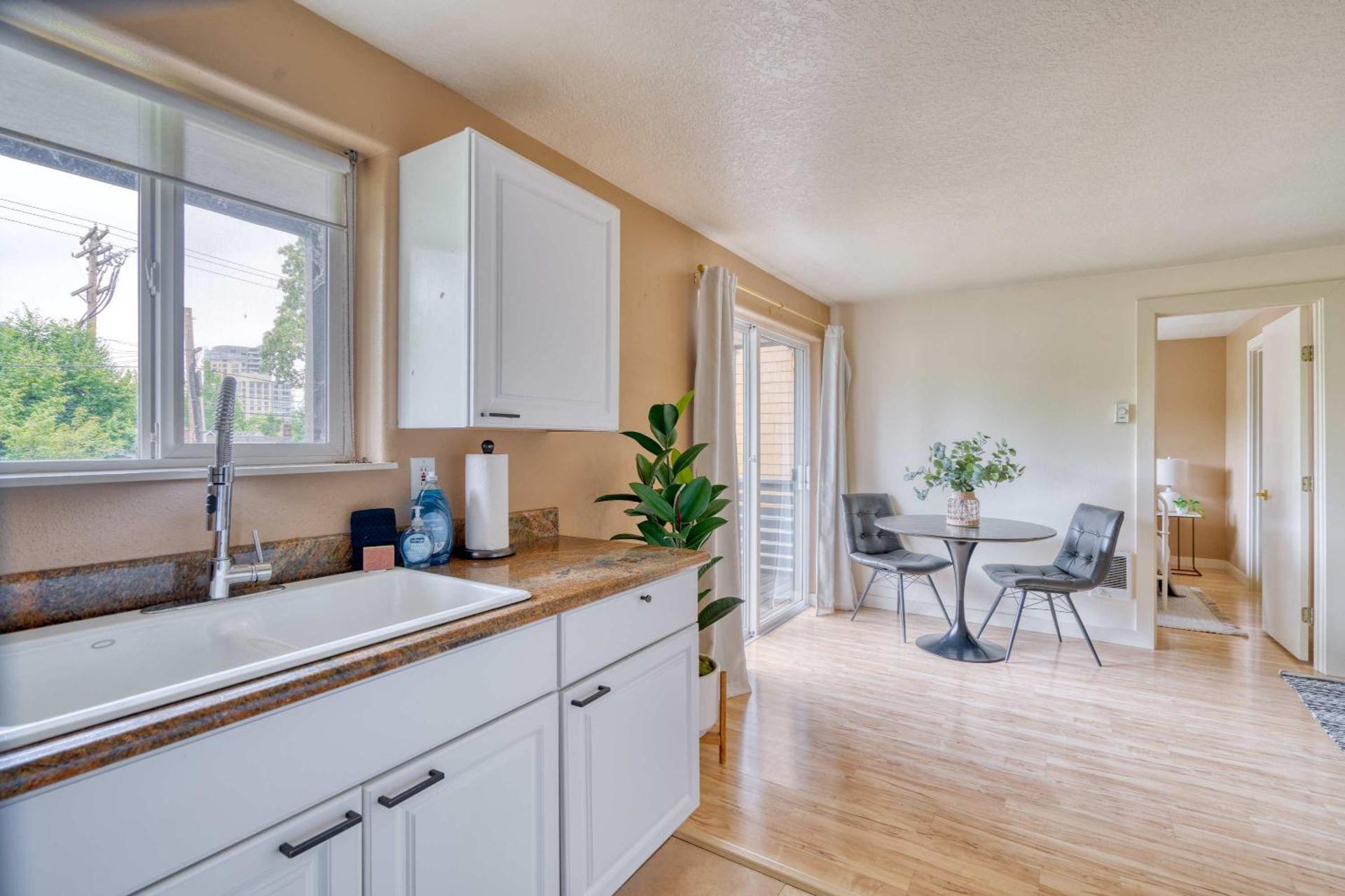 Stay Portland - Adorable Bright 1 Bed Near OHSU