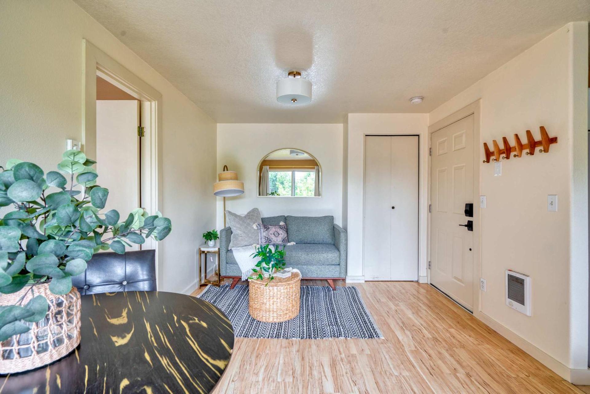 Stay Portland - Adorable Bright 1 Bed Near OHSU