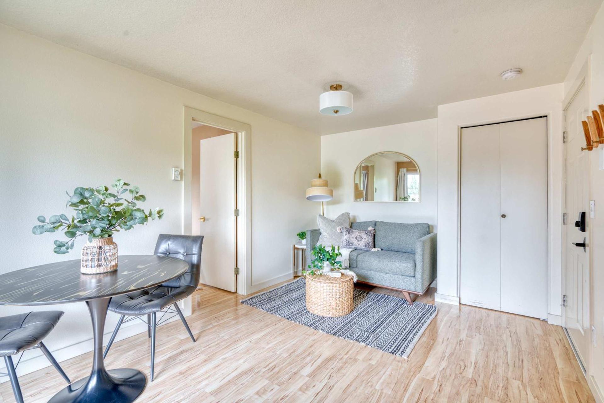 Stay Portland - Adorable Bright 1 Bed Near OHSU