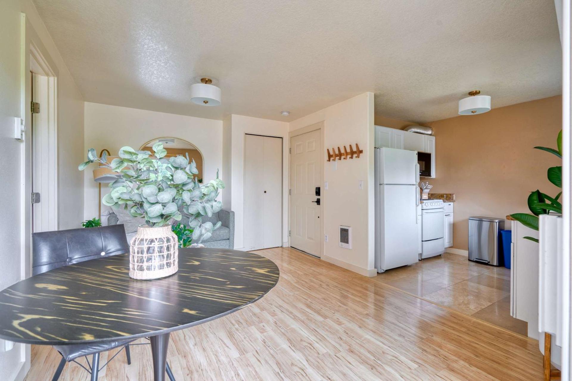 Stay Portland - Adorable Bright 1 Bed Near OHSU