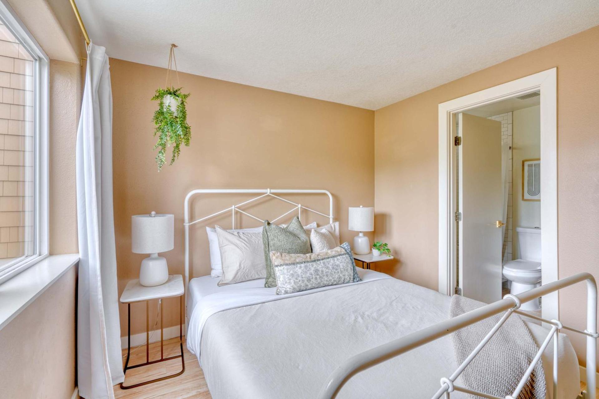 Stay Portland - Adorable Bright 1 Bed Near OHSU