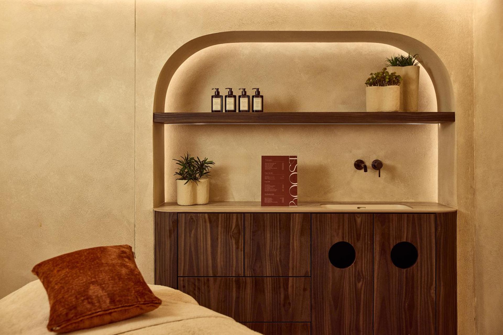 Spa and wellness centre/facilities