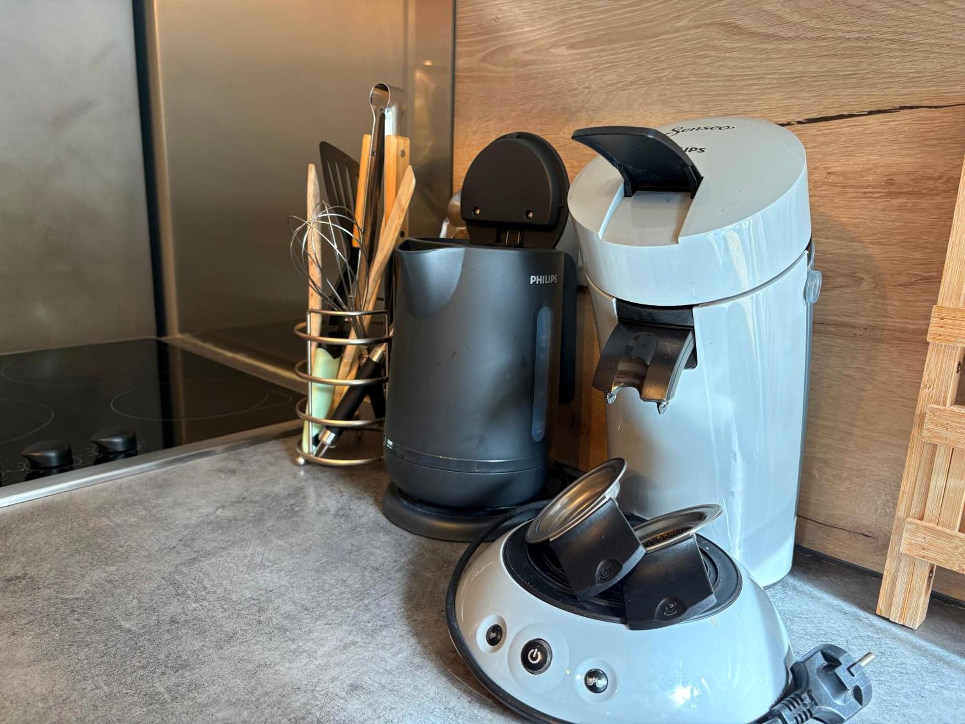 Coffee/tea facilities