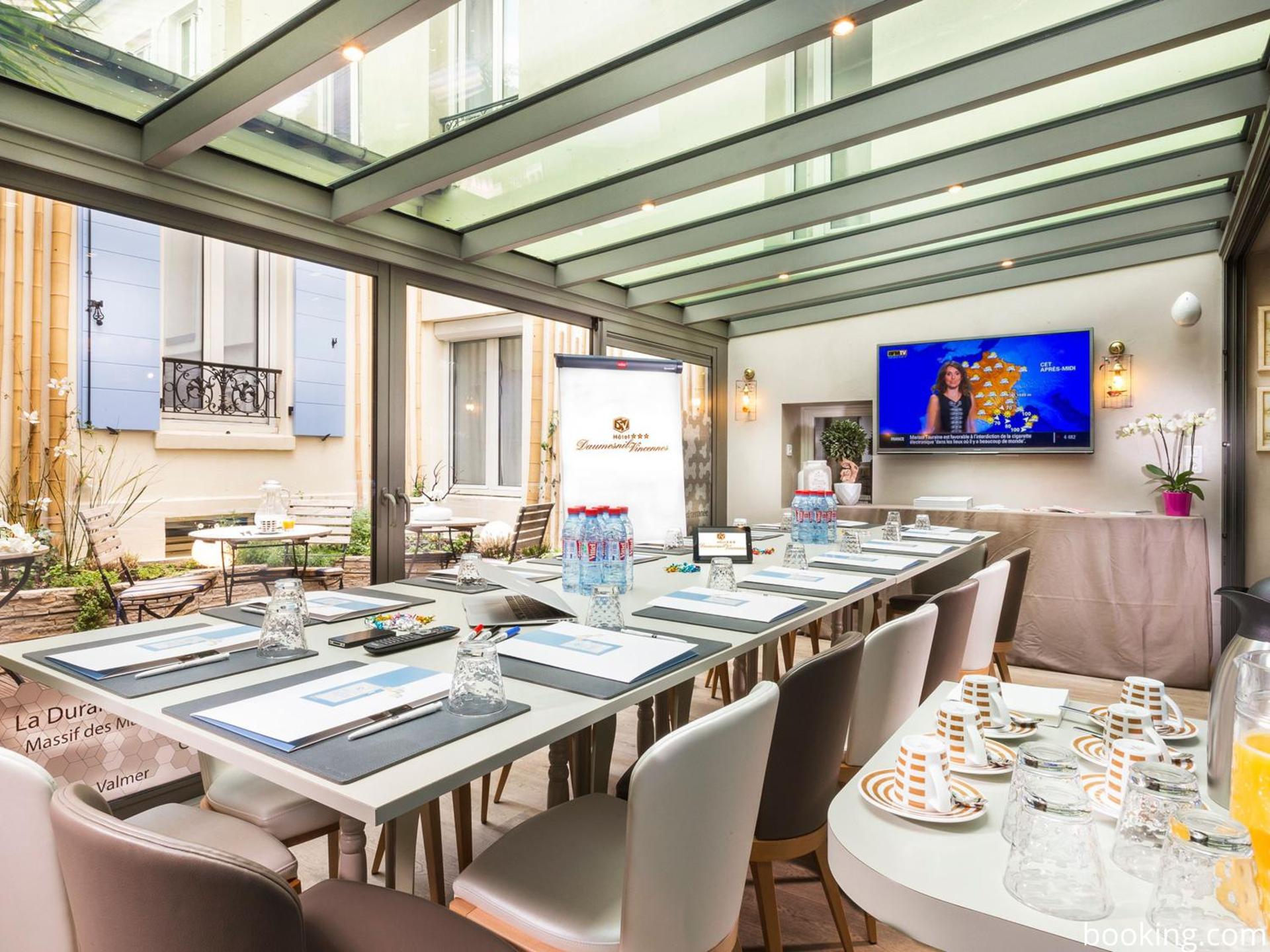 Banquet/Function facilities