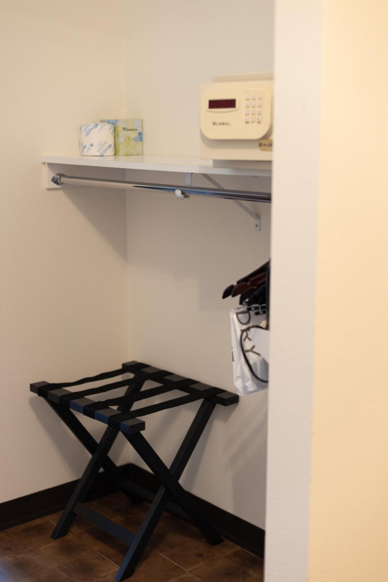 Deluxe Accessible Double Queen