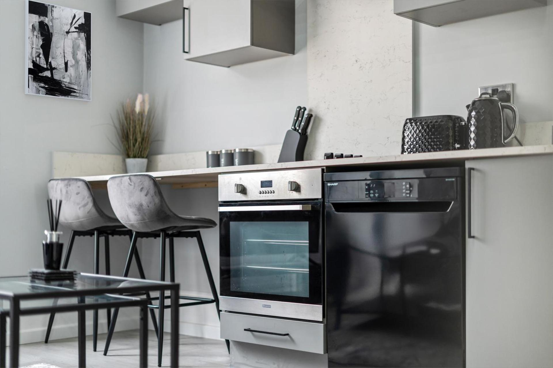 CLG Apartments Near Paddington Station & Hyde Park