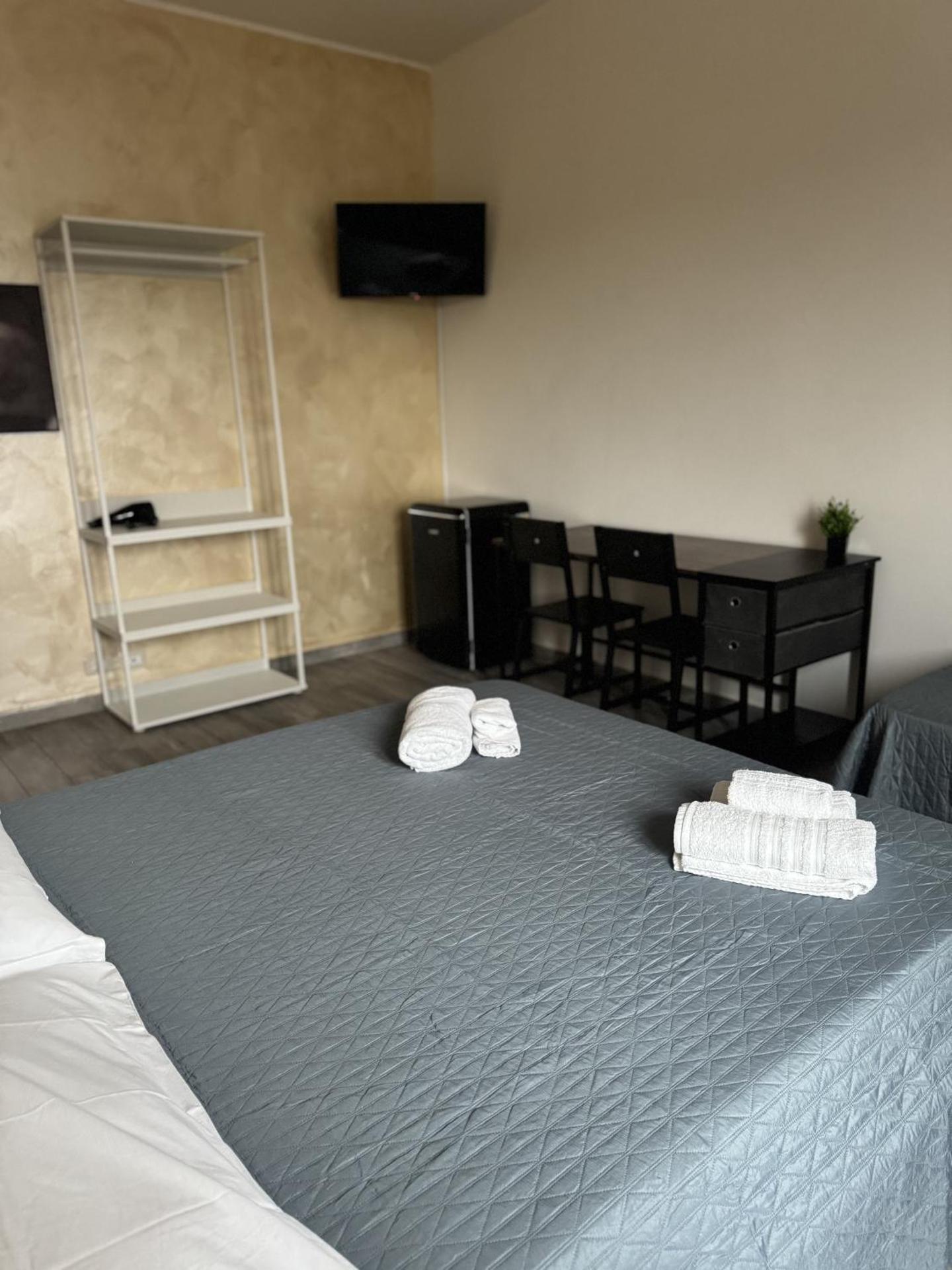 Modena Central Station - Suites H24