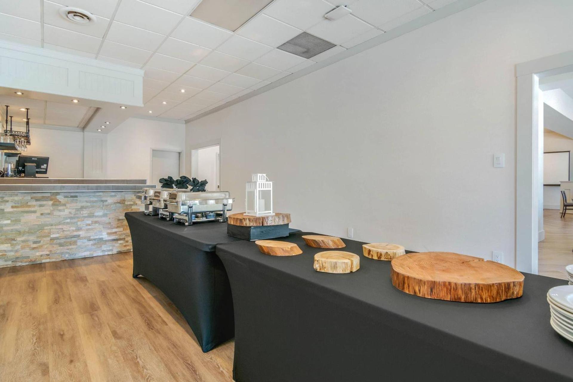 Meeting/conference room