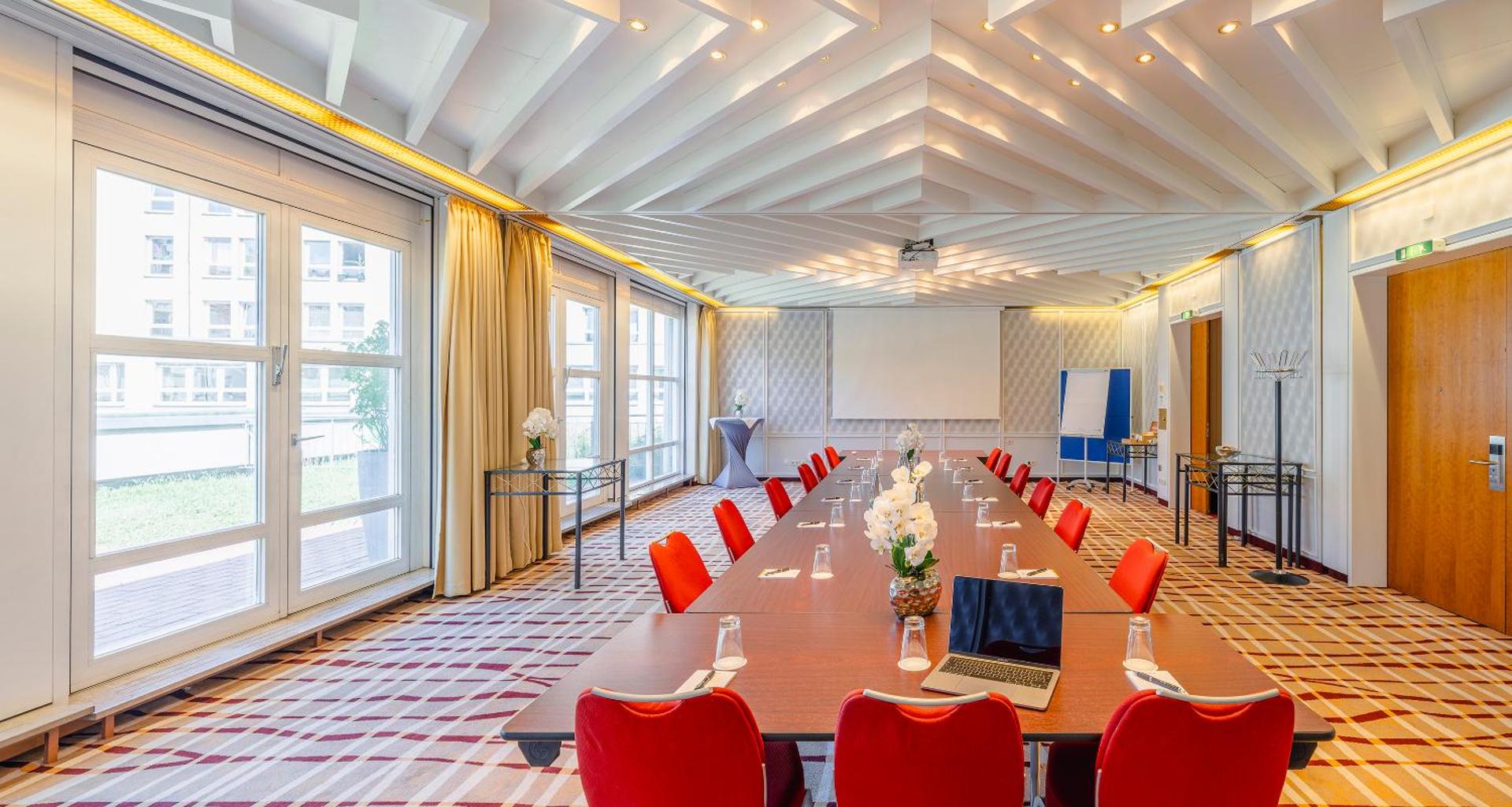 Meeting/conference room