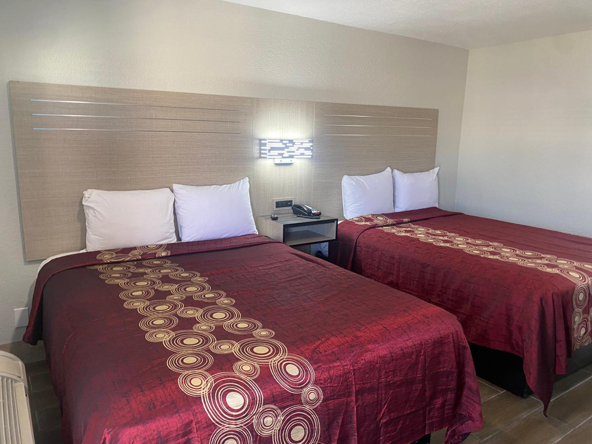 Mayfair Inn Onratio Airport & Convention Center