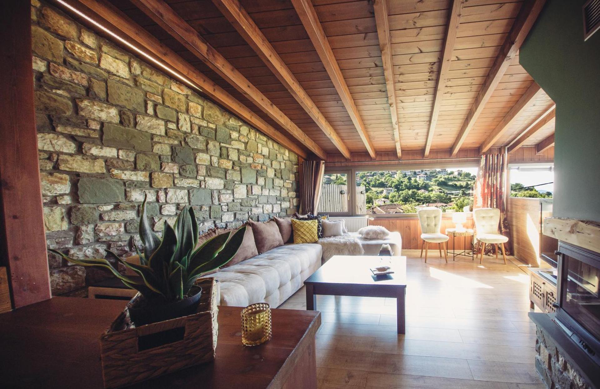 Pandion Luxury Boutique Hotel & Suites with Spa