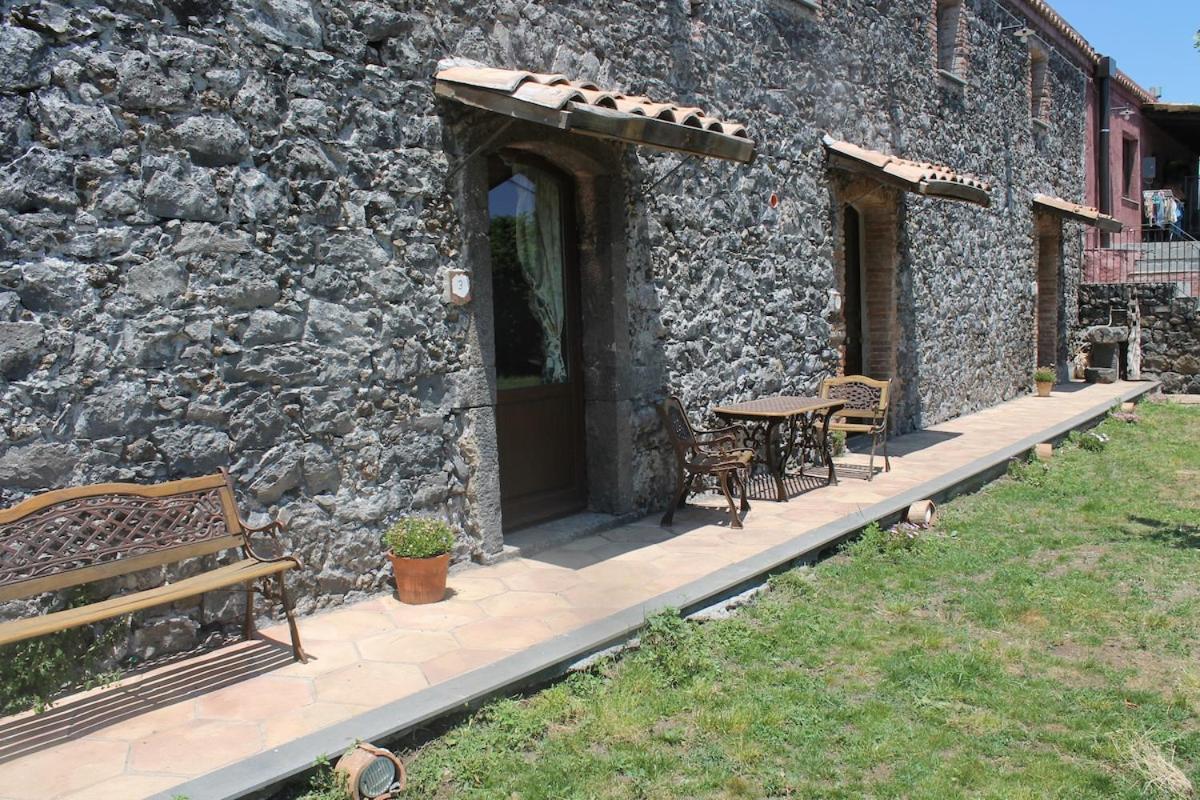 Agriturismo La Caraffara sull'Etna