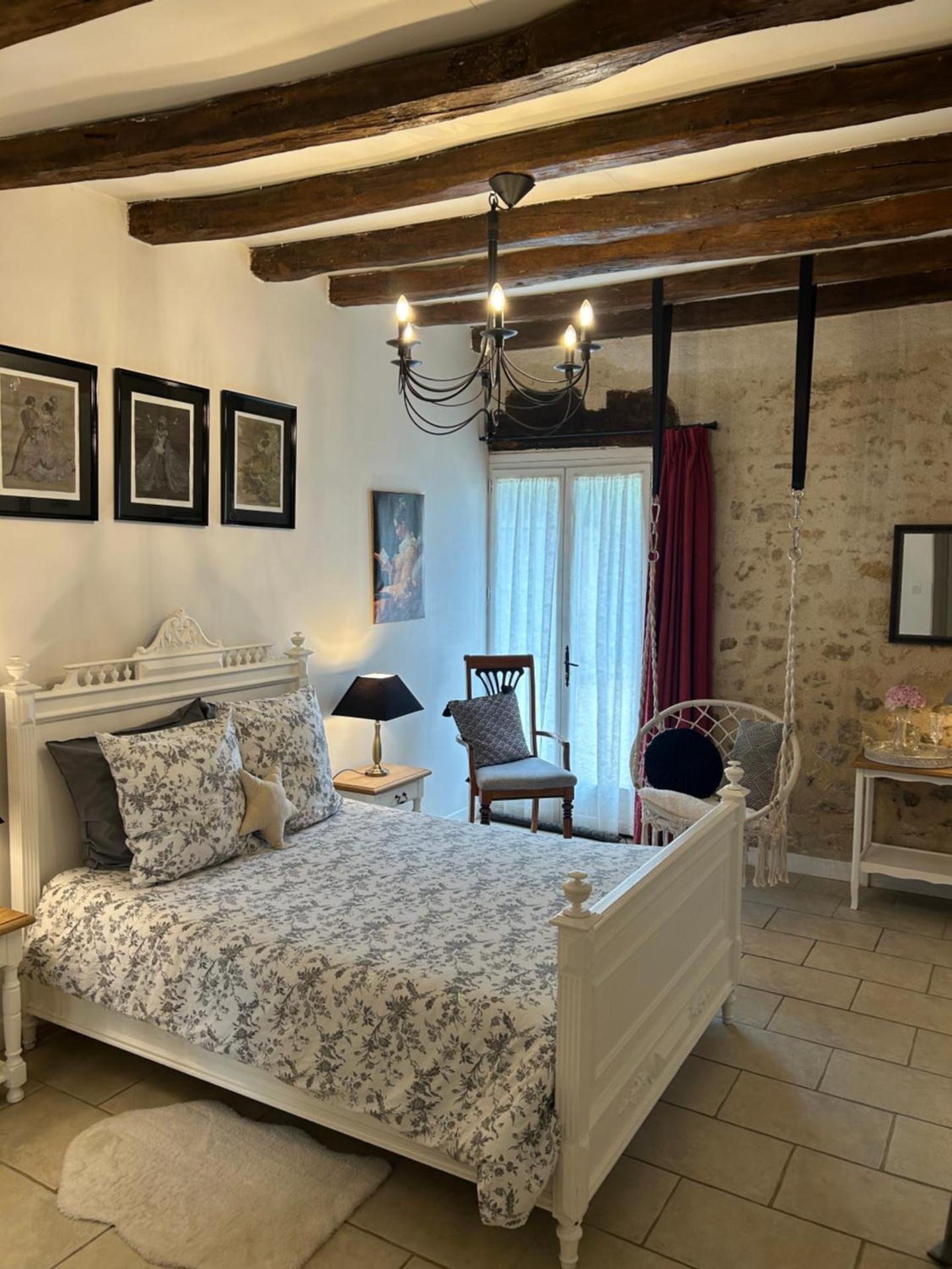 Gîte du Rossignol à 5 minutes du Château de la Citardière et à 14 minutes du Château de Bourneau