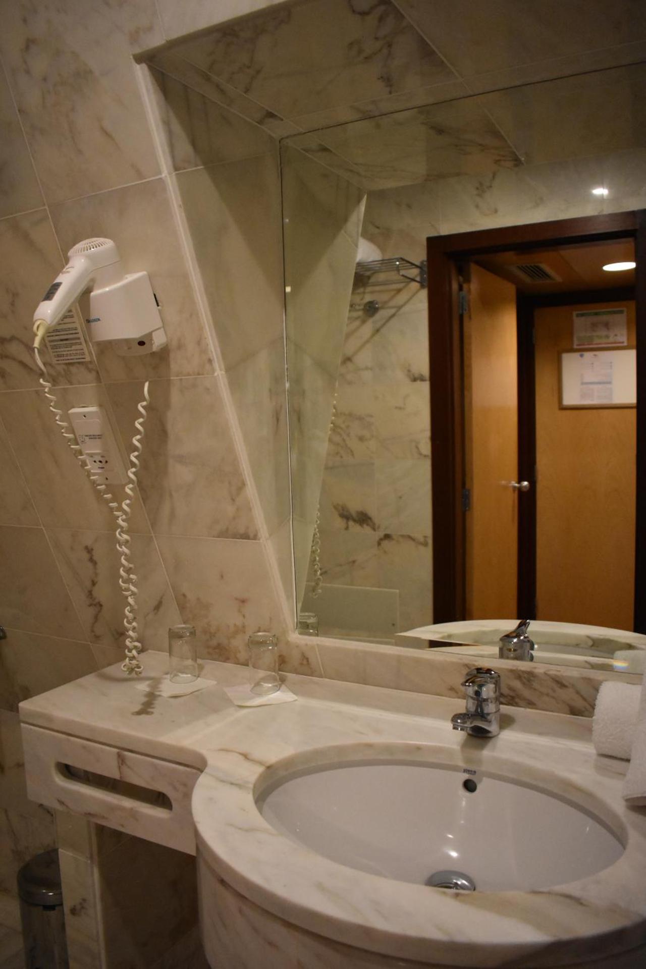 Standard Double or Twin Room with Extra Bed (3 Adults)