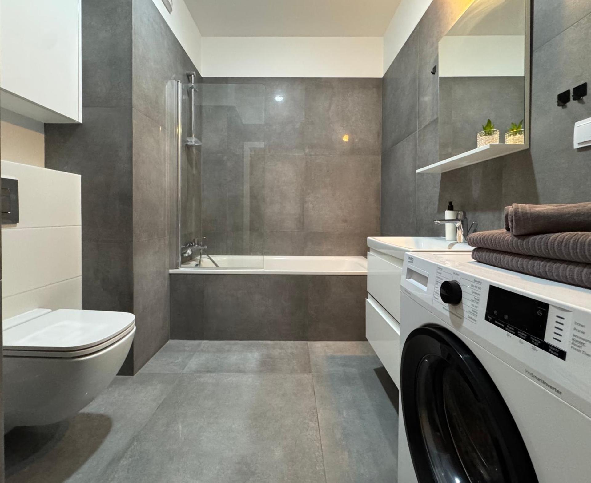 K22 Domaniewska Apart Chopin Airport