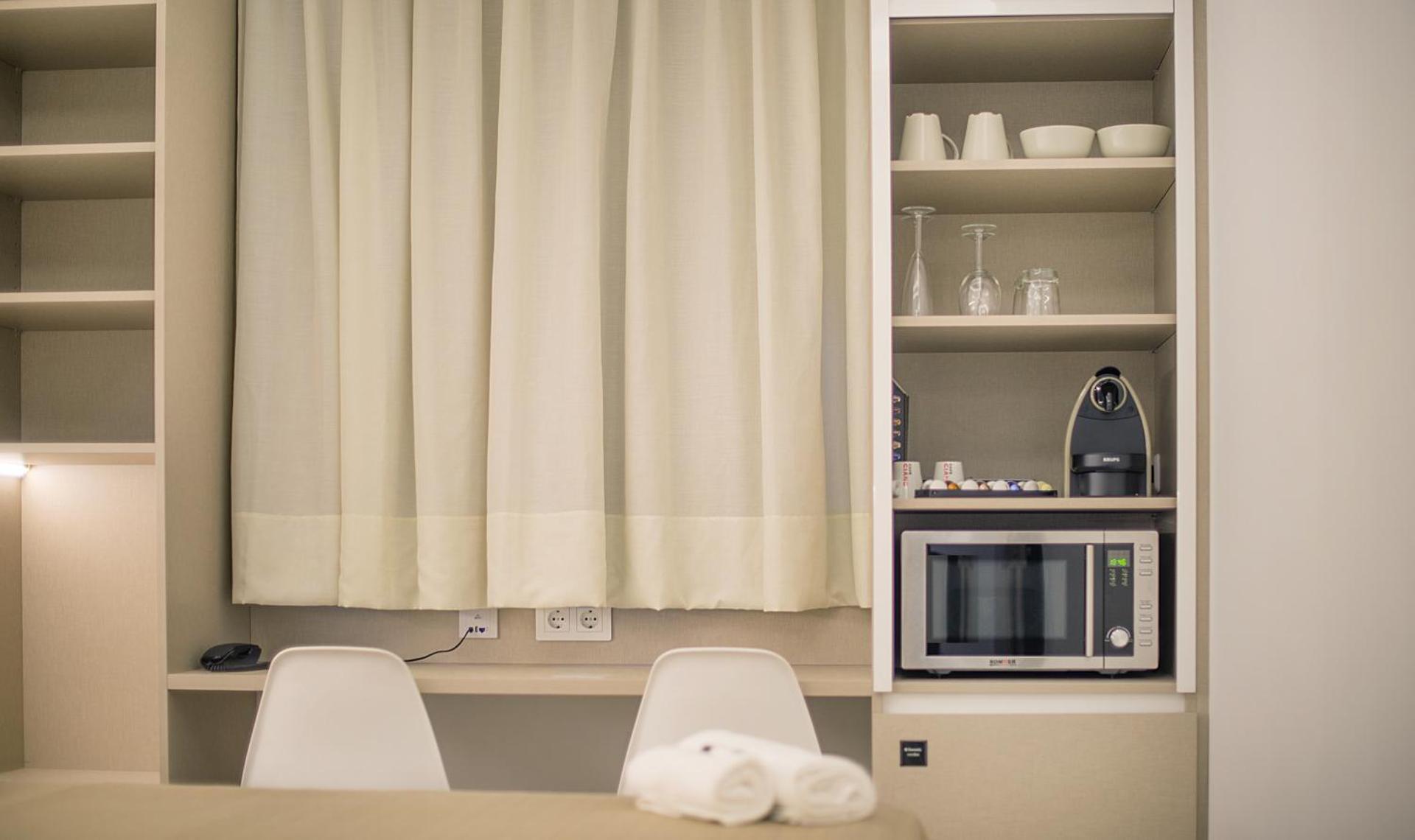 Coffee/tea facilities