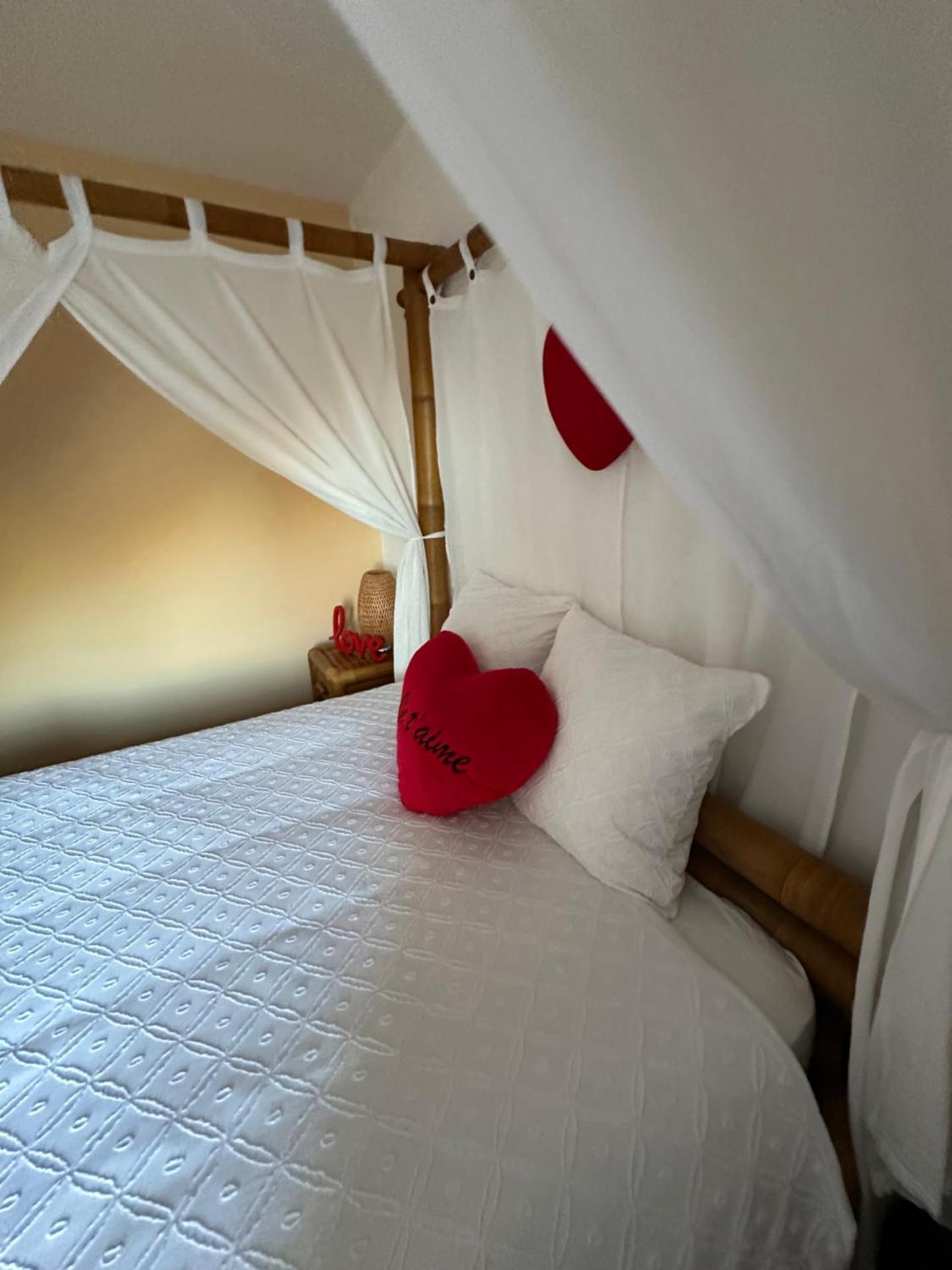 Kourline Villalunoterie Futuroscope Piscine spa