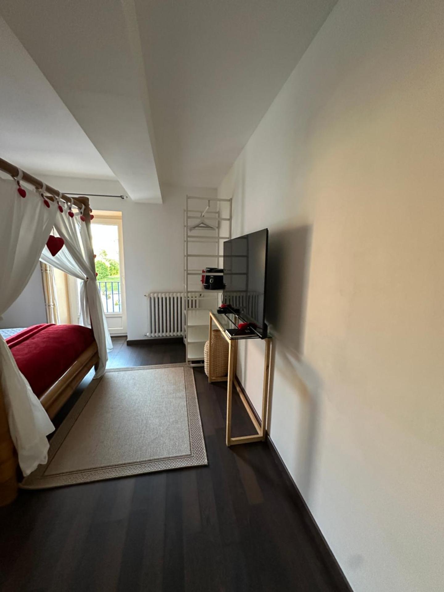 Kourline Villalunoterie Futuroscope Piscine spa