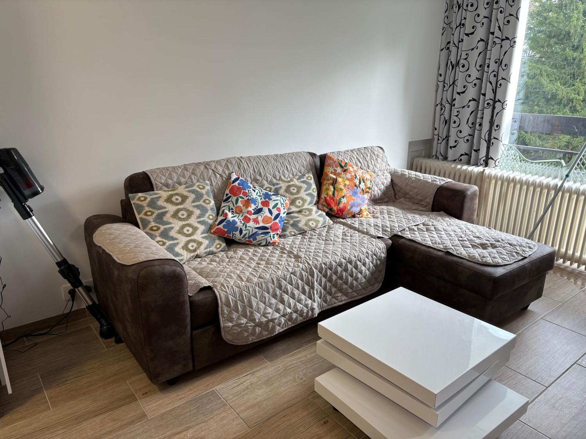 Appart de Lux , 3 borders , free parking ,