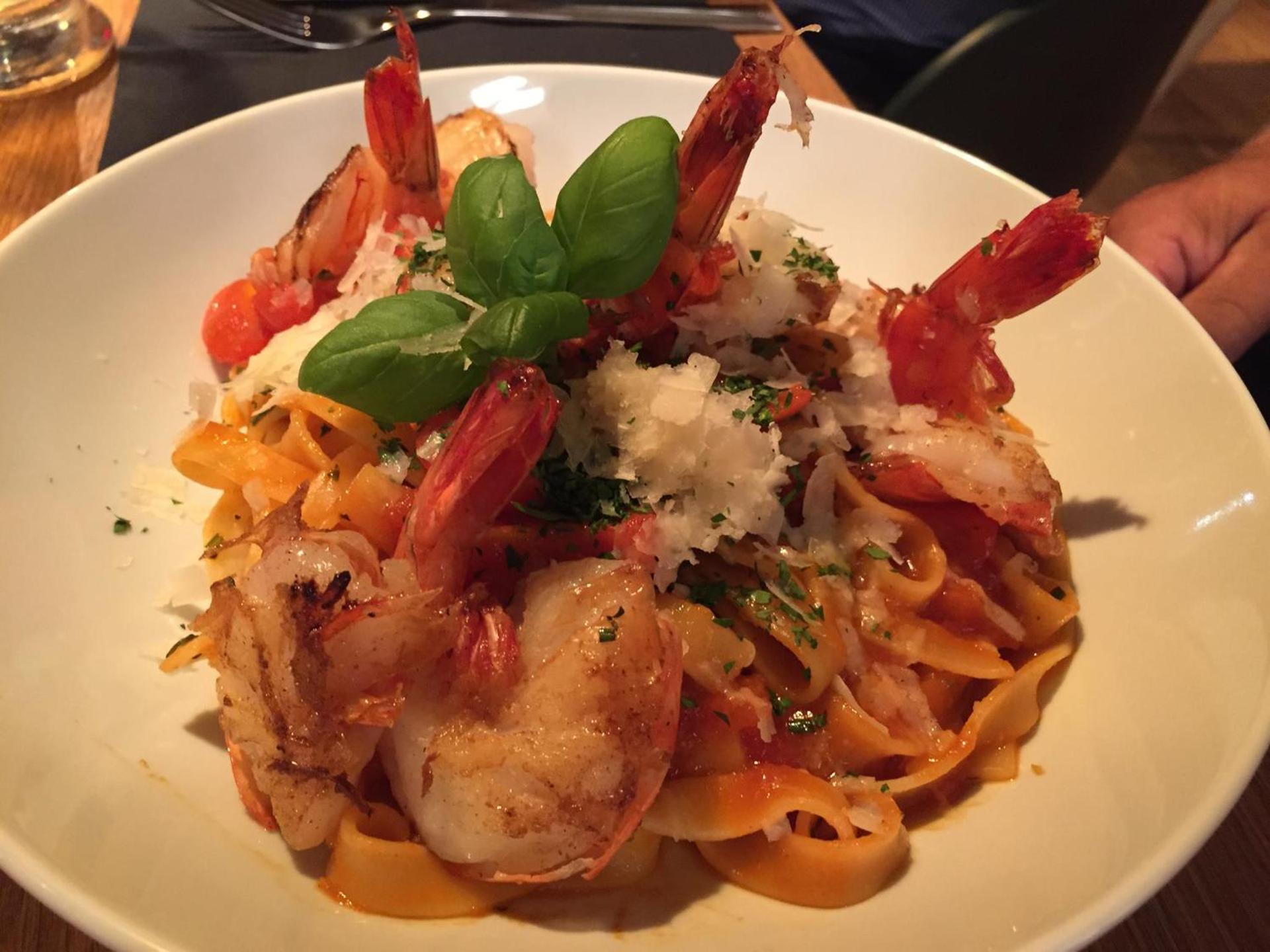 Restaurant/places to eat