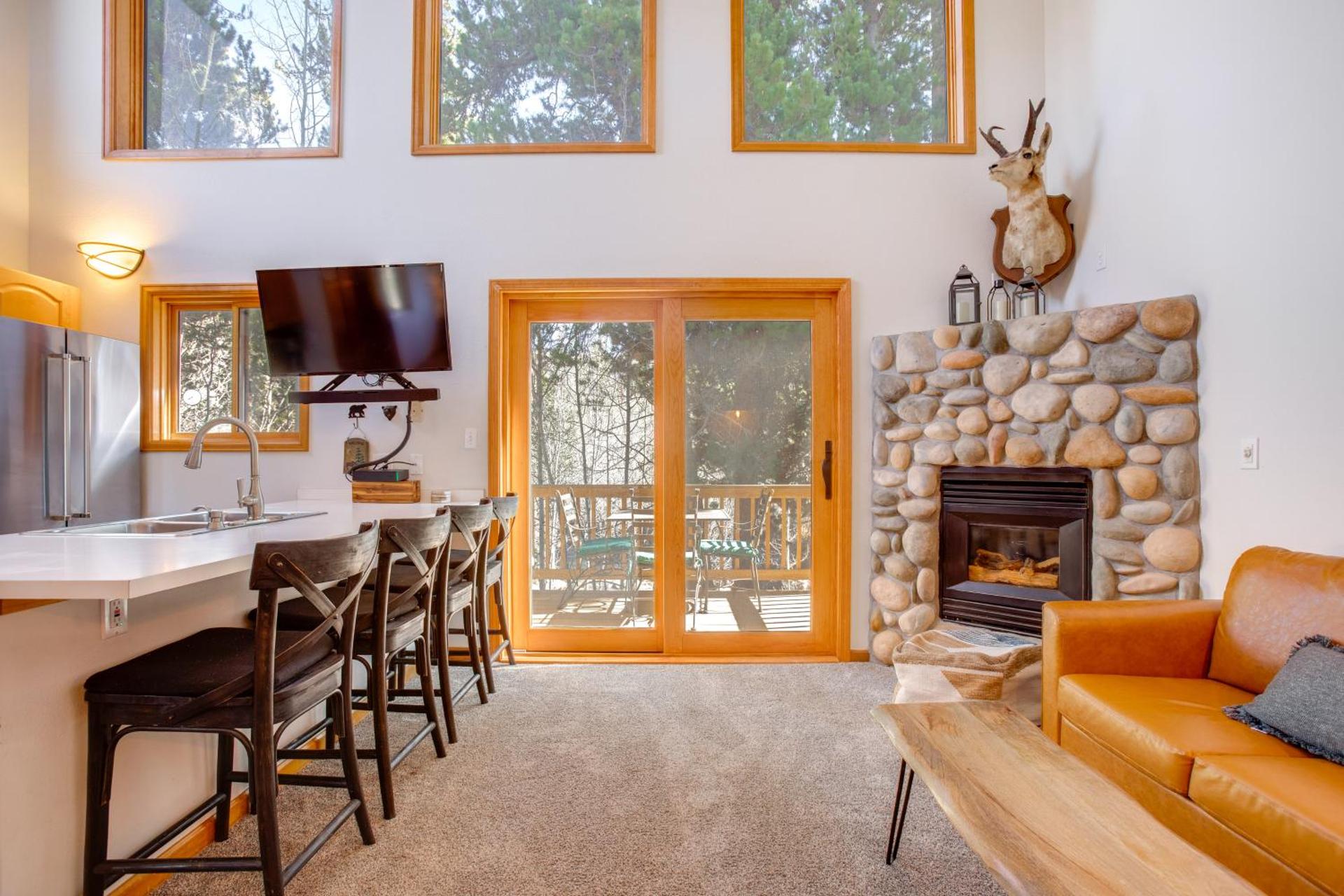 Steps to Grand Lake New Deck at The Innlet Condo