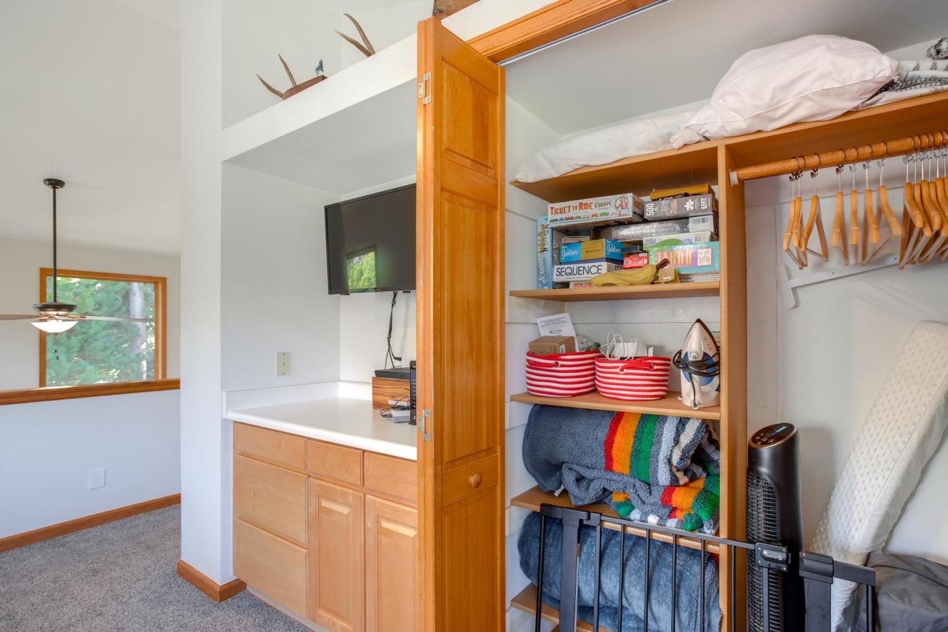 Steps to Grand Lake New Deck at The Innlet Condo