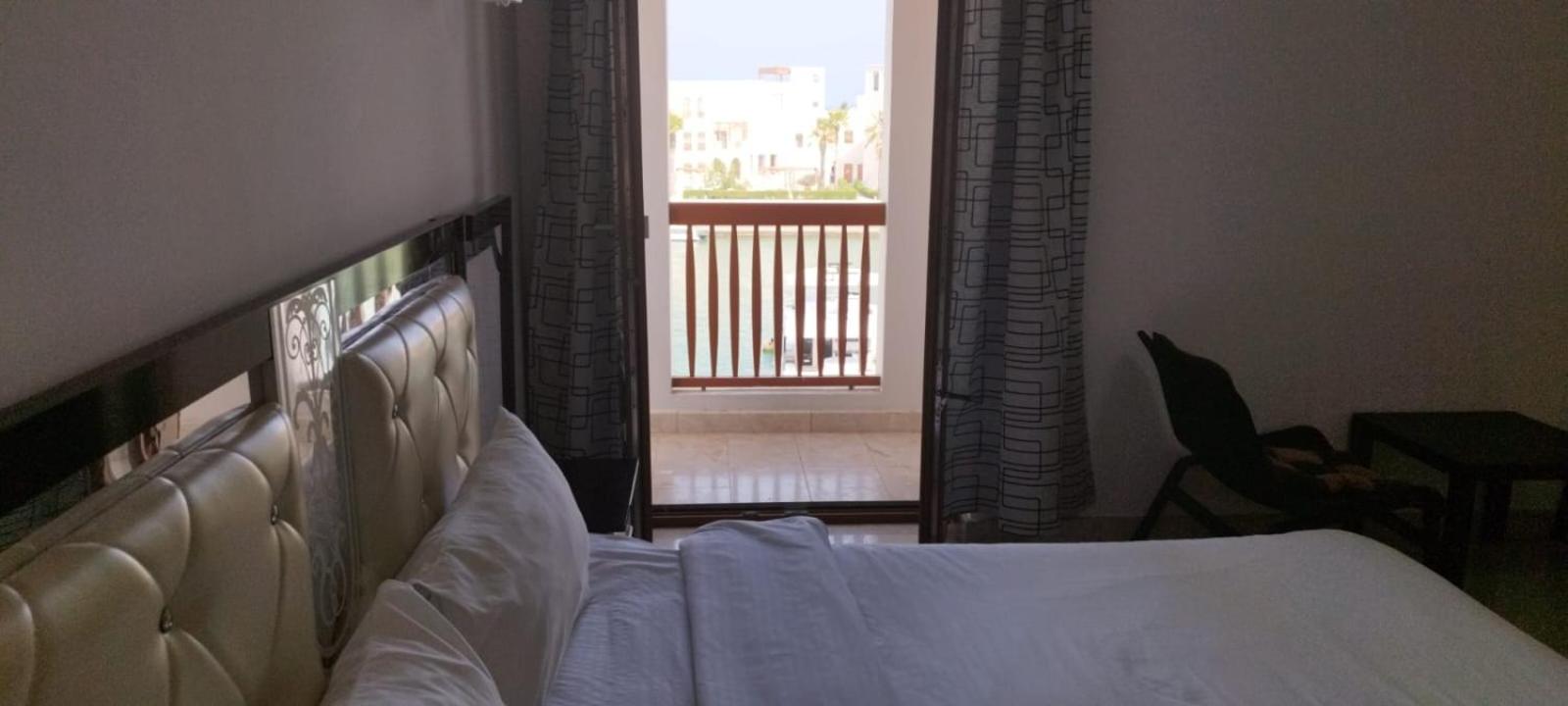 Deluxe As sifah resort suites, jebel sifah resort