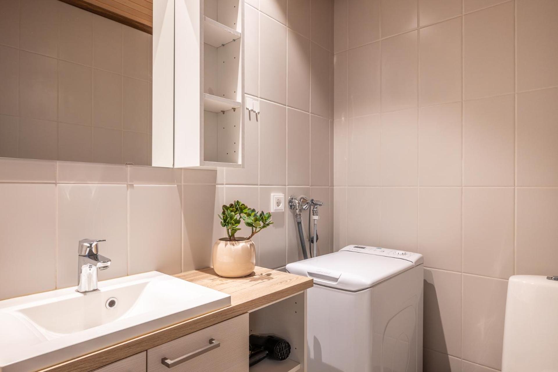 Rukariutta Apartments