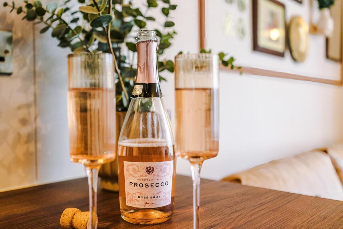 Rufloreo Flats 1 - central gem