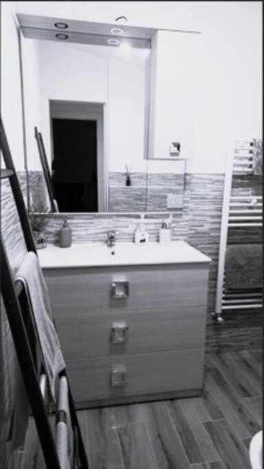 Una terrazza sul lago