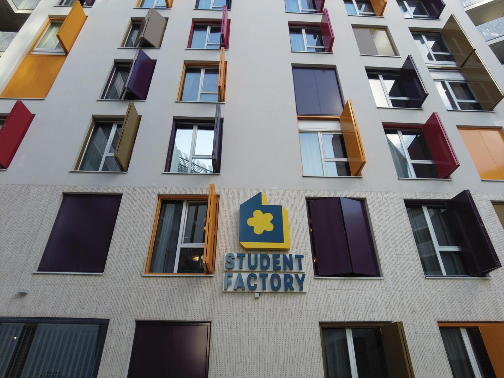 Property logo or sign