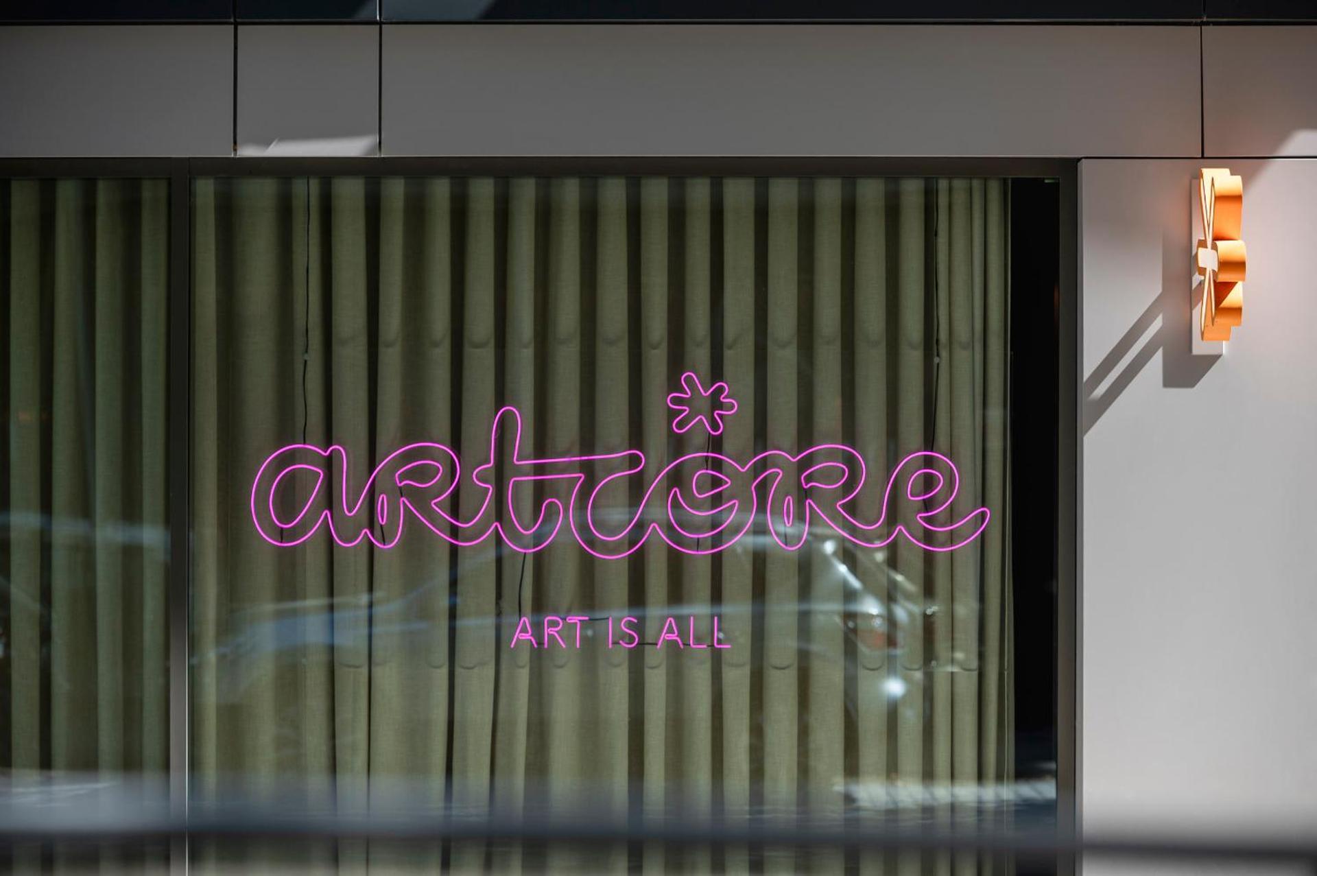 Logo/Certificate/Sign