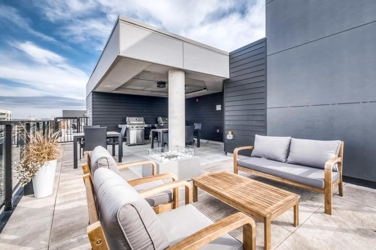 Appartement Luxe, Incredible Sunset View, Pool, Parking, Near Old Québec